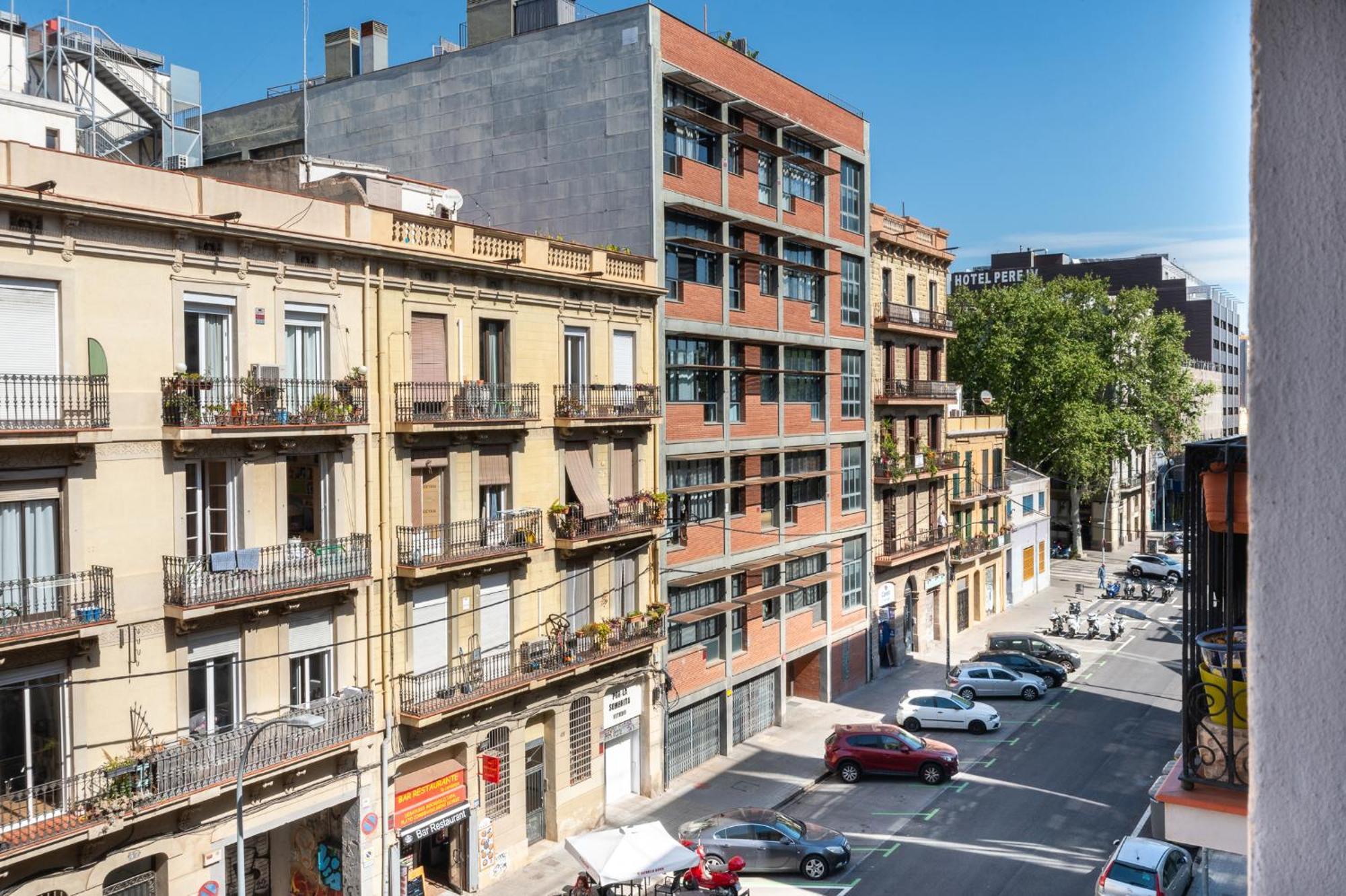 Appartement Beautiful Renovated Loft Minutes From The *